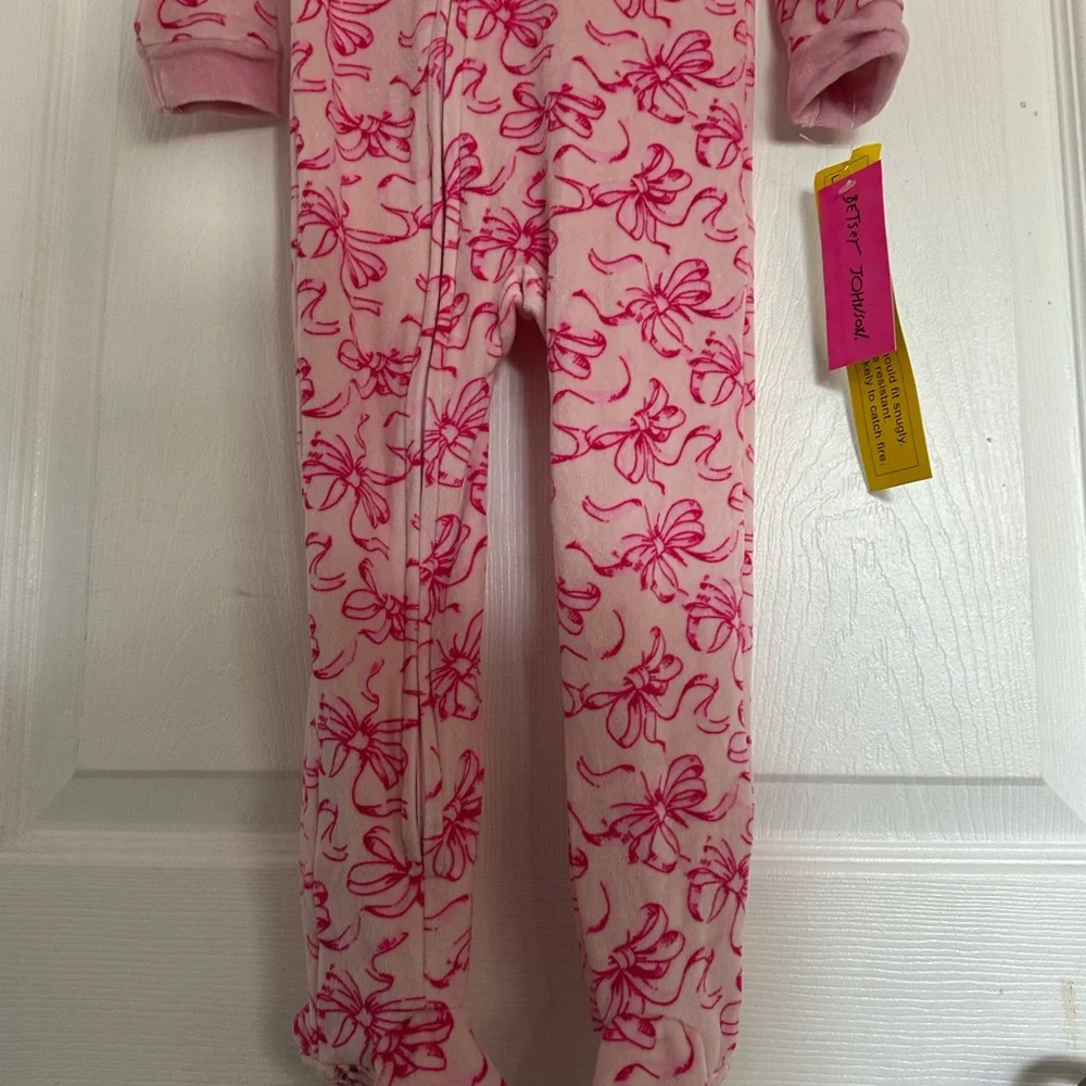 🆕Betsey Johnson Ribbon Footie Pajamas